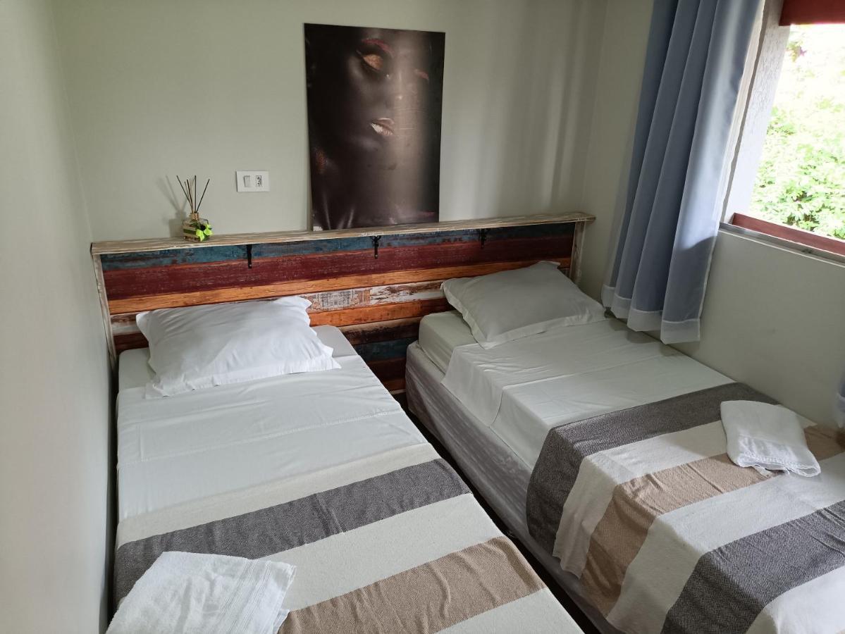 Alpha Hospedaria & Hostel Лондрина Экстерьер фото